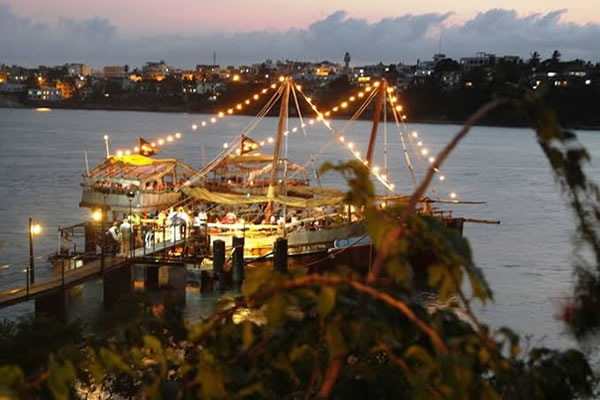 Tamarind Evening Dhow